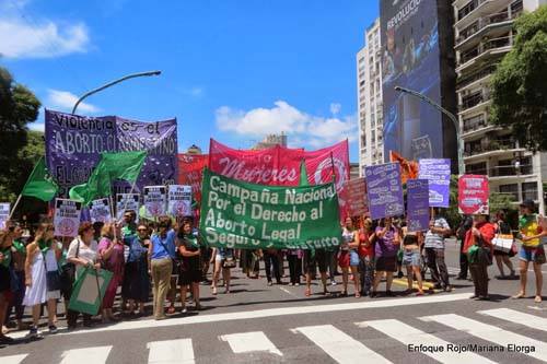 Pan y Rosas Argentina se solidarizó con las mujeres del Estado Español 